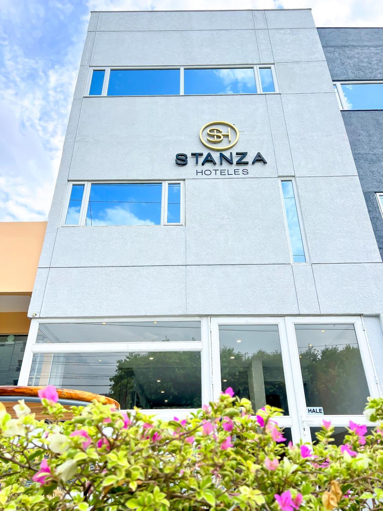 Stanza Hotel Montería Eksteriør bilde